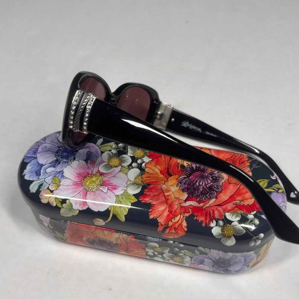 Brighton Neptunes Rings Sunglasses A12537-135 Tortoise Shell Crystal Trim Case
